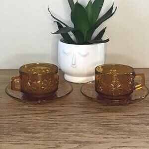 Two Amber Flower Glass  Coffee Mugs / Tea Cups  With Plates / Saucers